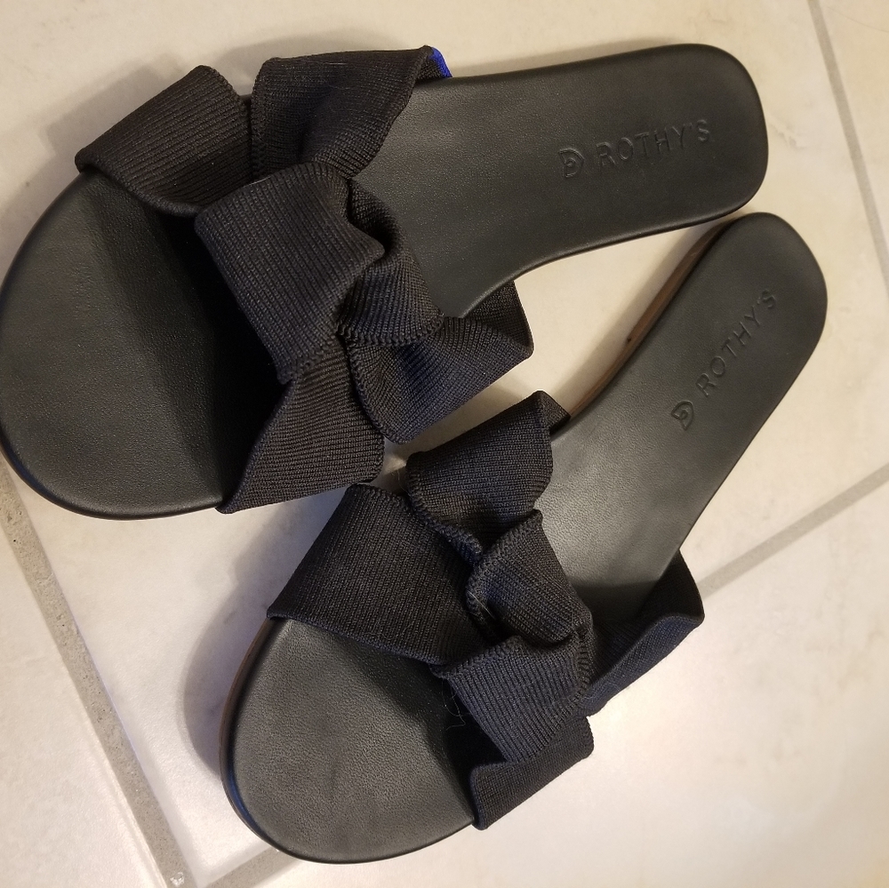 Rothys sandles size 7 1/2